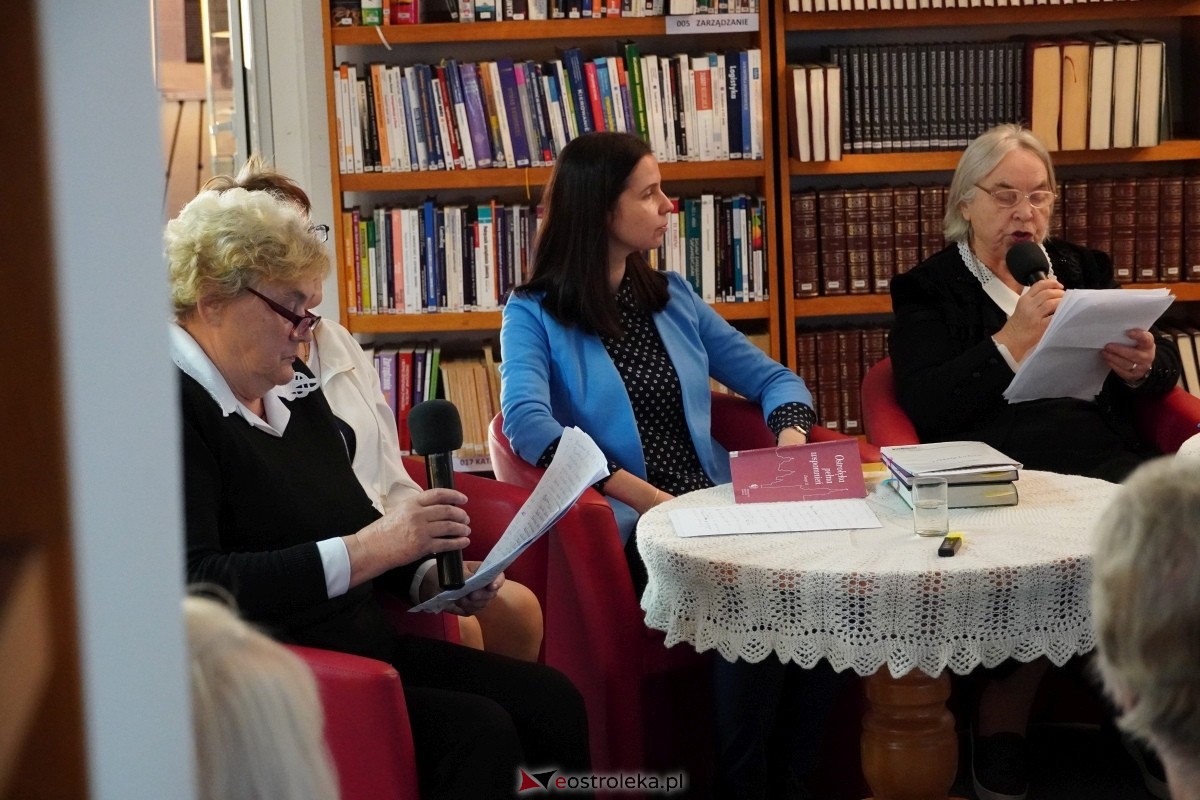 Zaduszki Literackie 2024 - zdjęcie #19 - eOstroleka.pl