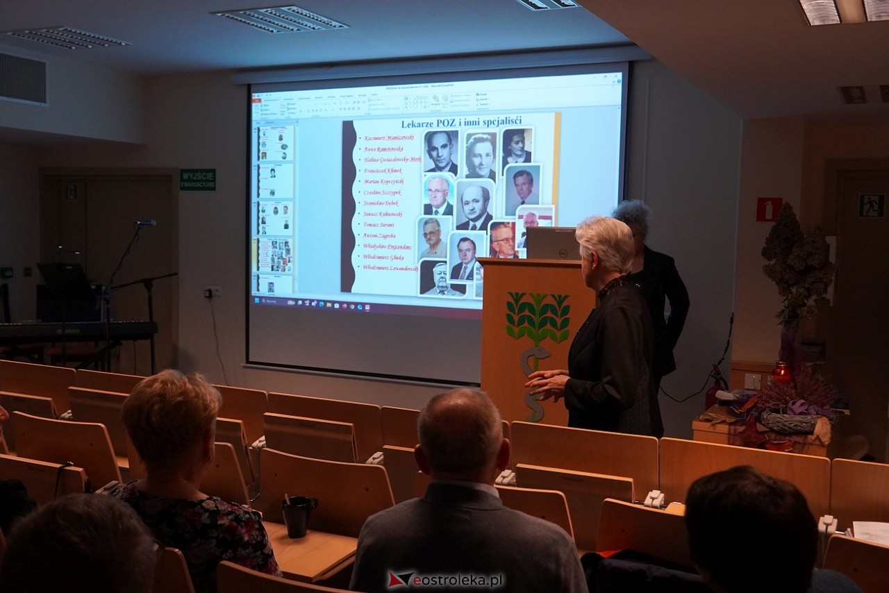 II Zaduszki Lekarskie w Ostrołęce [5.11.2024] - zdjęcie #2 - eOstroleka.pl