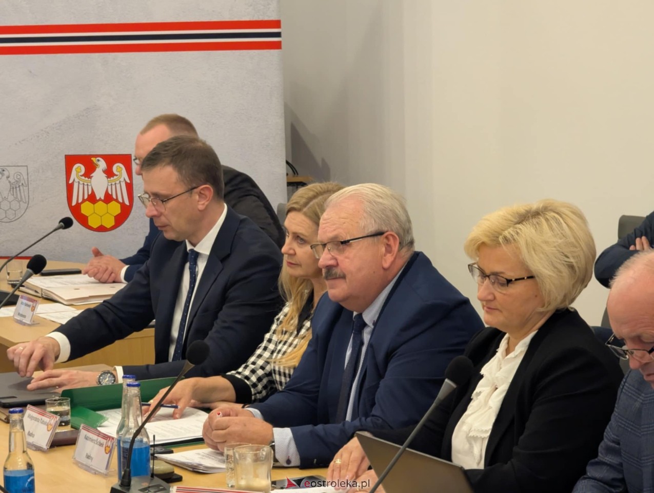 VII sesja Rady Powiatu w Ostrołęce [07.11.2024] - zdjęcie #12 - eOstroleka.pl