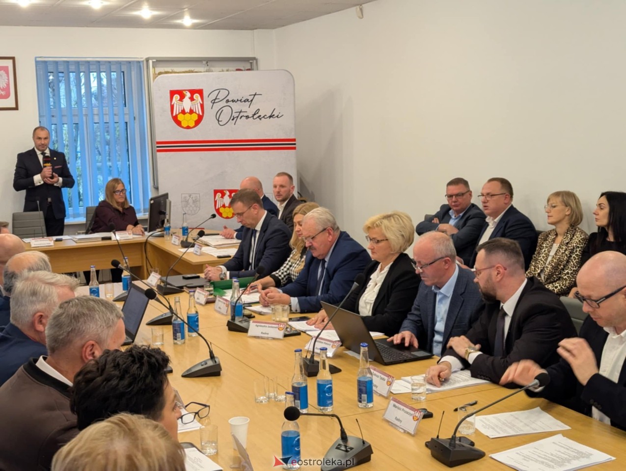 VII sesja Rady Powiatu w Ostrołęce [07.11.2024] - zdjęcie #11 - eOstroleka.pl