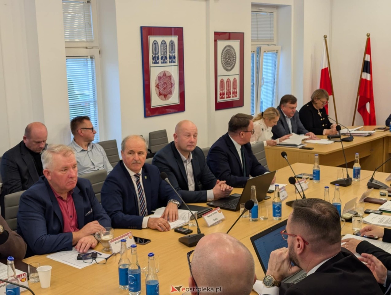 VII sesja Rady Powiatu w Ostrołęce [07.11.2024] - zdjęcie #4 - eOstroleka.pl