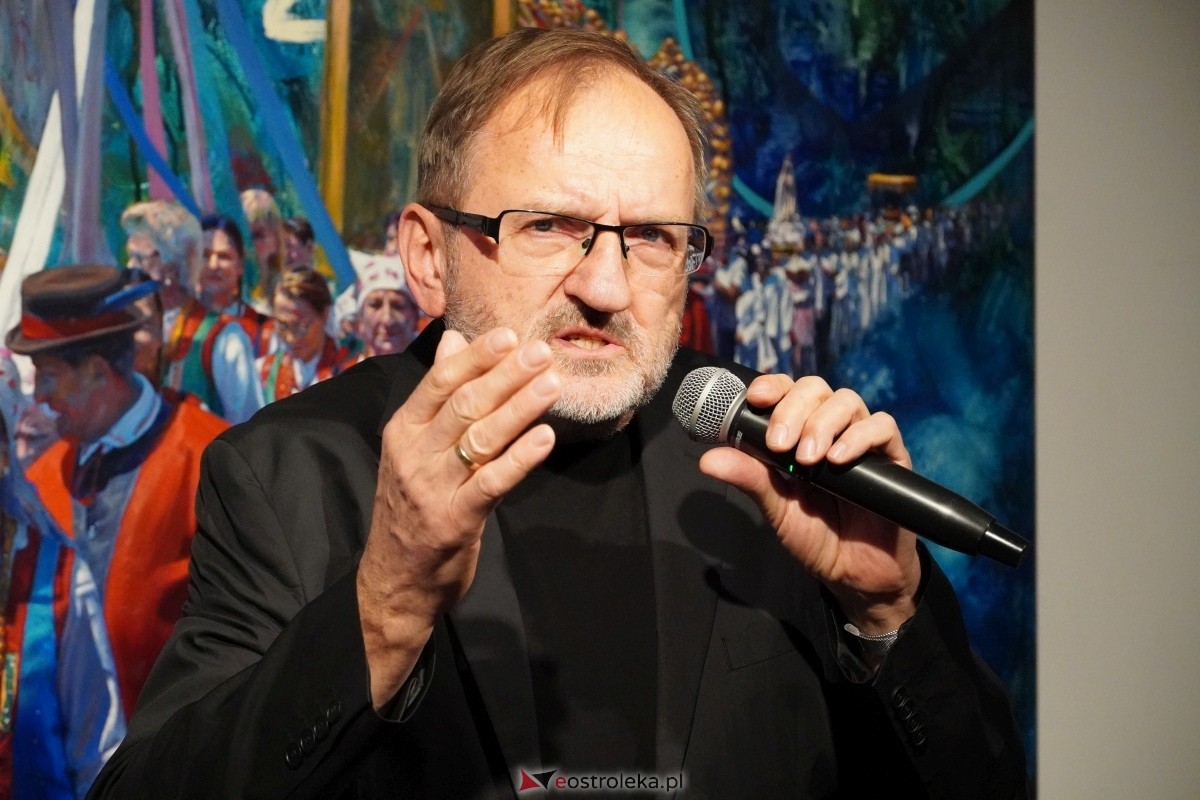 Wernisaż prac Radosłąwa Jastrzębskiego w Galerii Ostrołęka [07.11.2024] - zdjęcie #11 - eOstroleka.pl