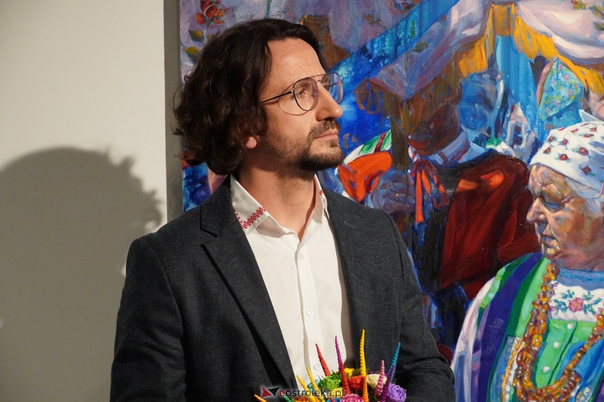 Wernisaż prac Radosłąwa Jastrzębskiego w Galerii Ostrołęka [07.11.2024] - zdjęcie #6 - eOstroleka.pl