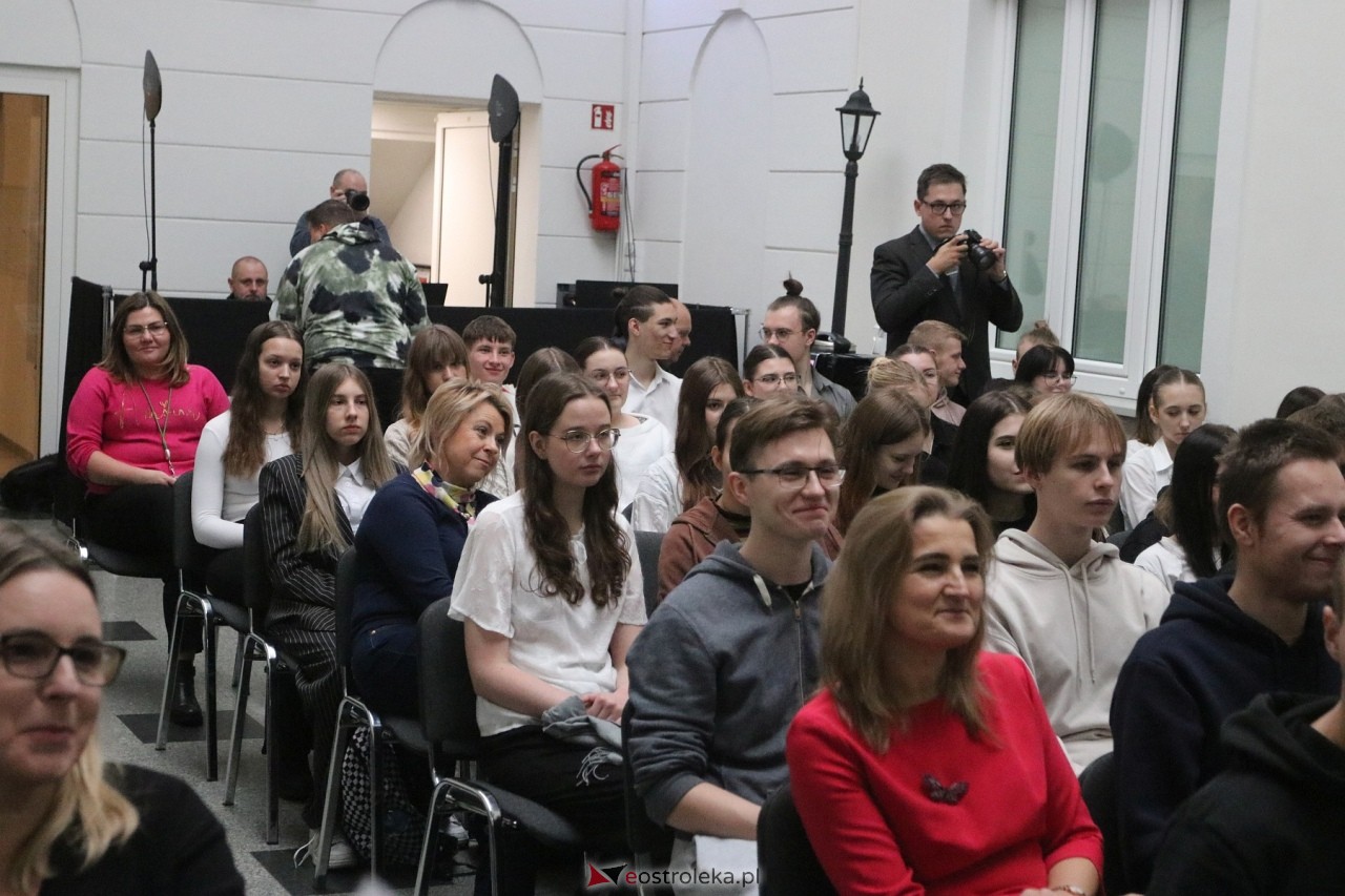 II Konferencja Naukowa Ostrołęka na przestrzeni wieków [8.11.2024] - zdjęcie #16 - eOstroleka.pl