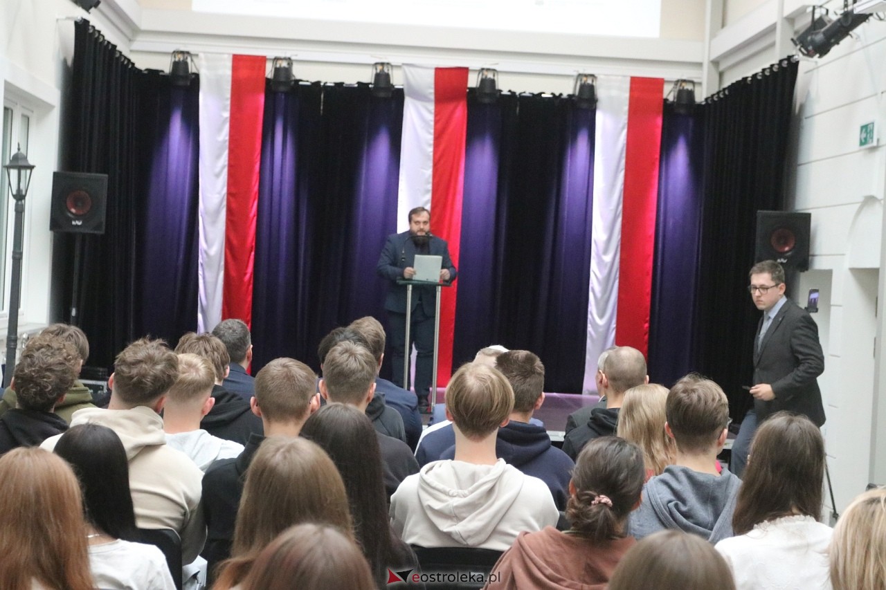 II Konferencja Naukowa Ostrołęka na przestrzeni wieków [8.11.2024] - zdjęcie #3 - eOstroleka.pl