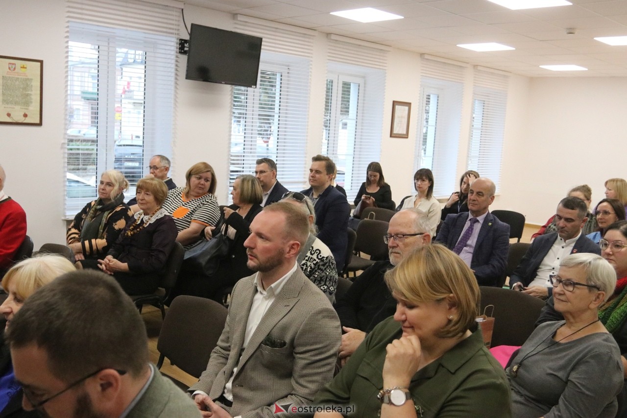 Warsztaty Mówimy po kurpiowsku [8.11.2024] - zdjęcie #31 - eOstroleka.pl