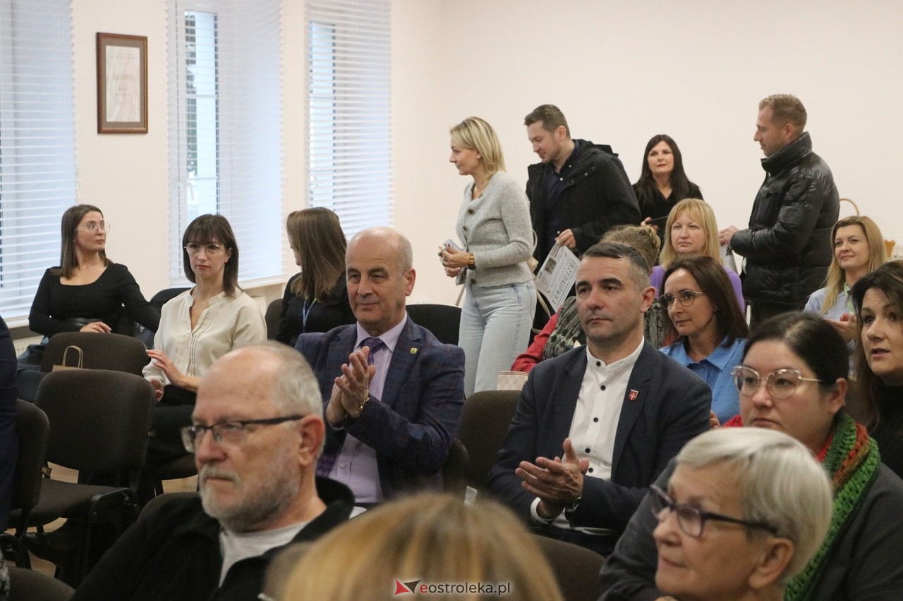 Warsztaty Mówimy po kurpiowsku [8.11.2024] - zdjęcie #26 - eOstroleka.pl