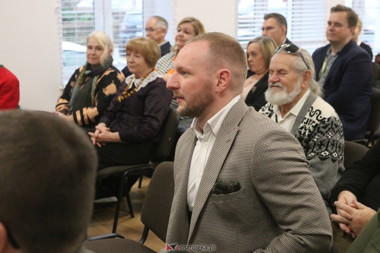 Warsztaty Mówimy po kurpiowsku [8.11.2024] - zdjęcie #25 - eOstroleka.pl