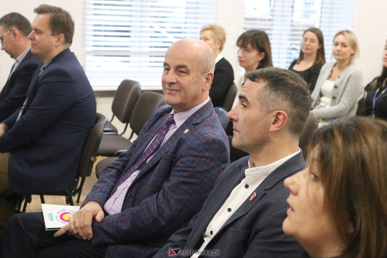 Warsztaty Mówimy po kurpiowsku [8.11.2024] - zdjęcie #18 - eOstroleka.pl