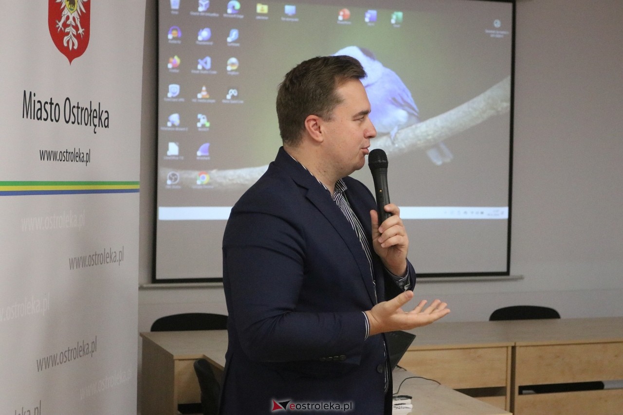 Warsztaty Mówimy po kurpiowsku [8.11.2024] - zdjęcie #14 - eOstroleka.pl