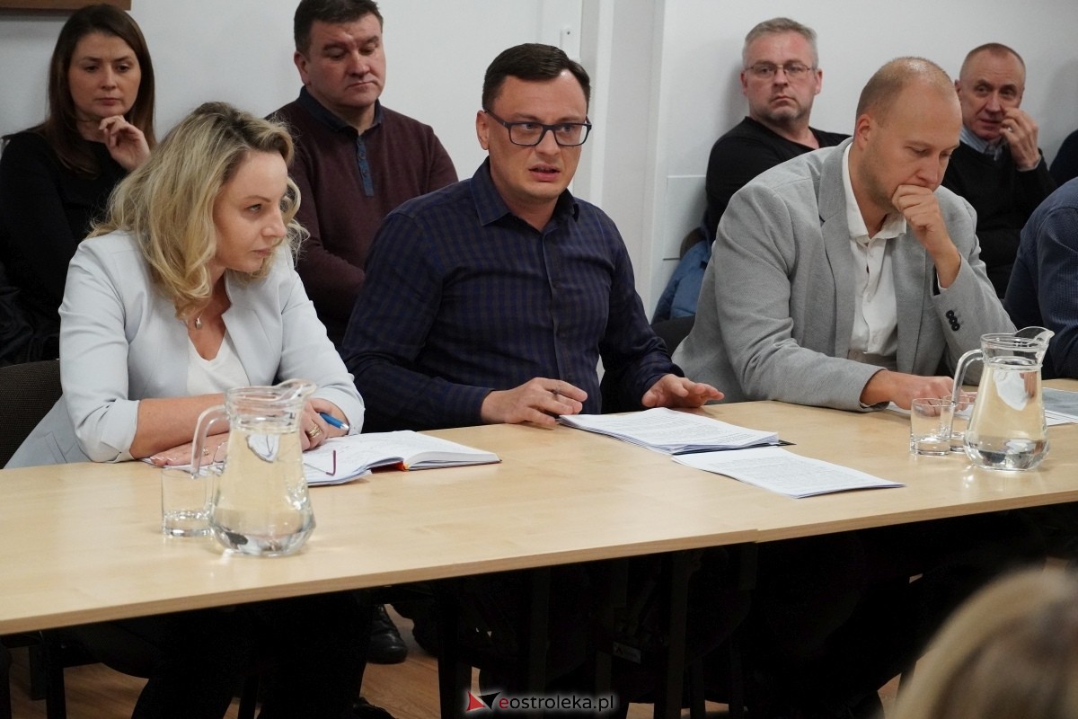 Posiedzenie komisji infrastruktury w sprawie inwestycji mieszkaniowej na ulicy Sadowej [07.11.2024] - zdjęcie #17 - eOstroleka.pl
