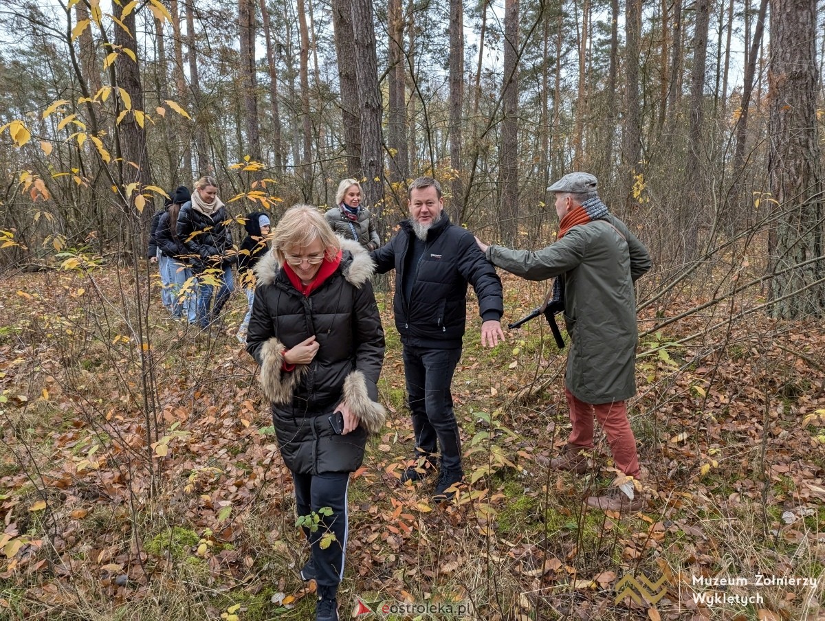 Gra terenowa Ostrołęckie ścieżki Niepodległej [09.11.2024] - zdjęcie #54 - eOstroleka.pl