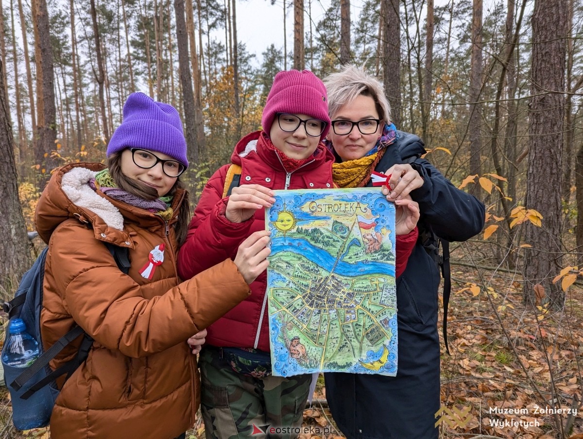 Gra terenowa Ostrołęckie ścieżki Niepodległej [09.11.2024] - zdjęcie #50 - eOstroleka.pl