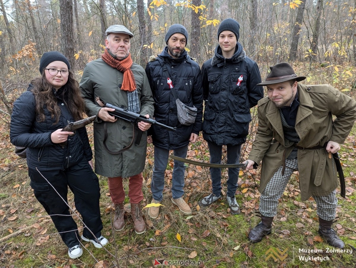 Gra terenowa Ostrołęckie ścieżki Niepodległej [09.11.2024] - zdjęcie #46 - eOstroleka.pl