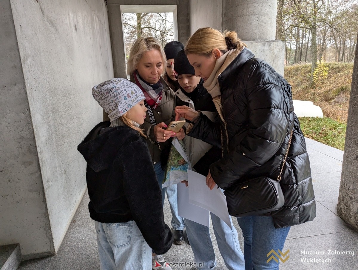 Gra terenowa Ostrołęckie ścieżki Niepodległej [09.11.2024] - zdjęcie #39 - eOstroleka.pl