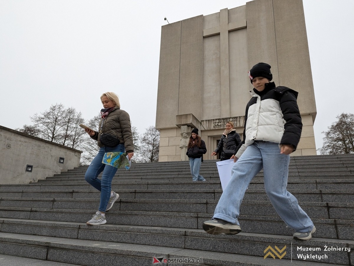 Gra terenowa Ostrołęckie ścieżki Niepodległej [09.11.2024] - zdjęcie #36 - eOstroleka.pl