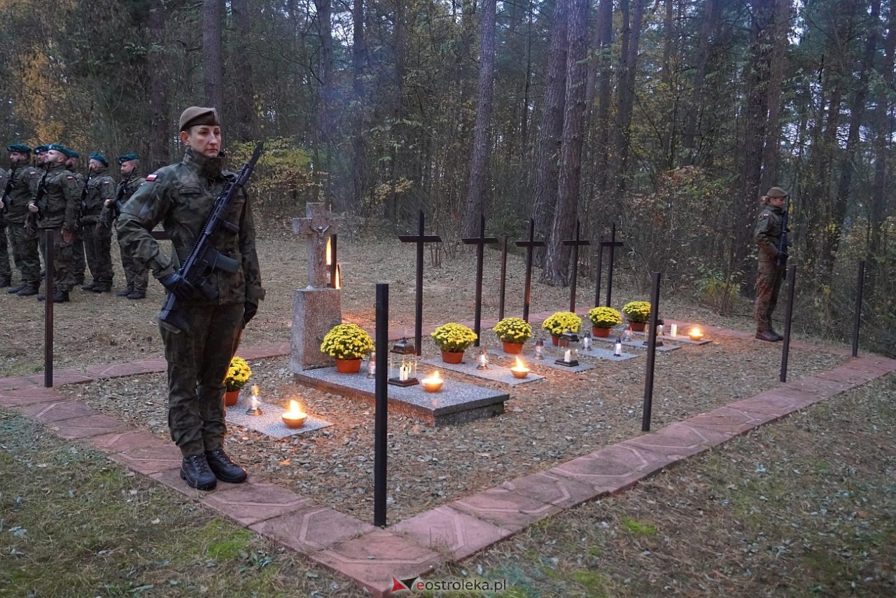 Uroczystości patriotyczne w Kamiance [9.11.2024] - zdjęcie #66 - eOstroleka.pl
