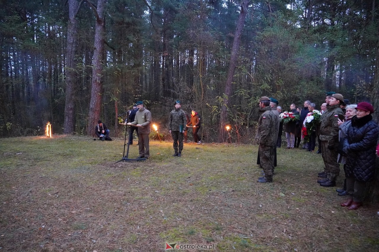 Uroczystości patriotyczne w Kamiance [9.11.2024] - zdjęcie #55 - eOstroleka.pl