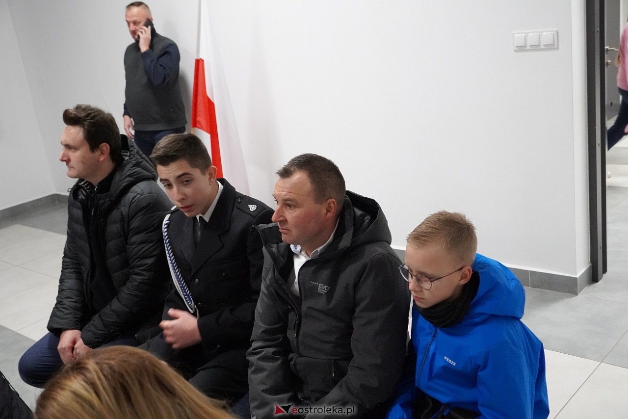 Uroczystości patriotyczne w Kamiance [9.11.2024] - zdjęcie #34 - eOstroleka.pl