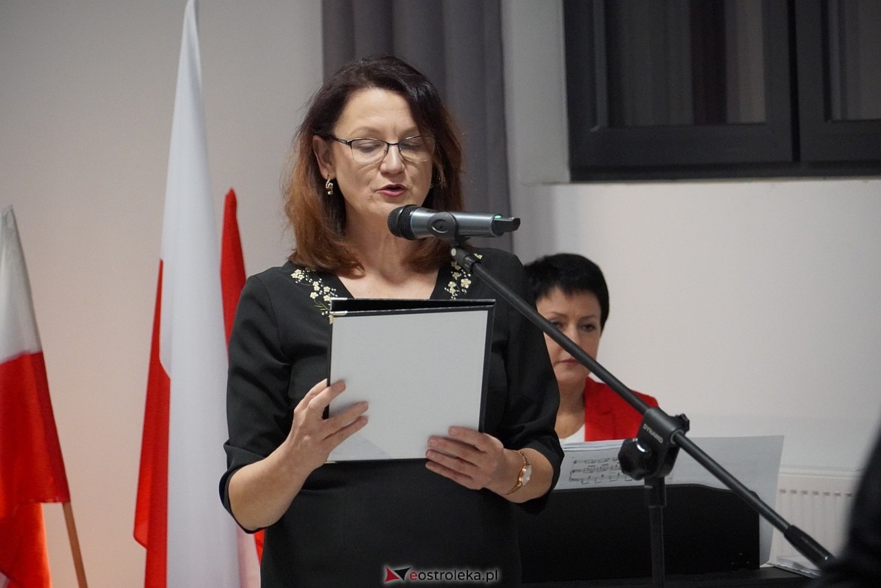 Uroczystości patriotyczne w Kamiance [9.11.2024] - zdjęcie #8 - eOstroleka.pl