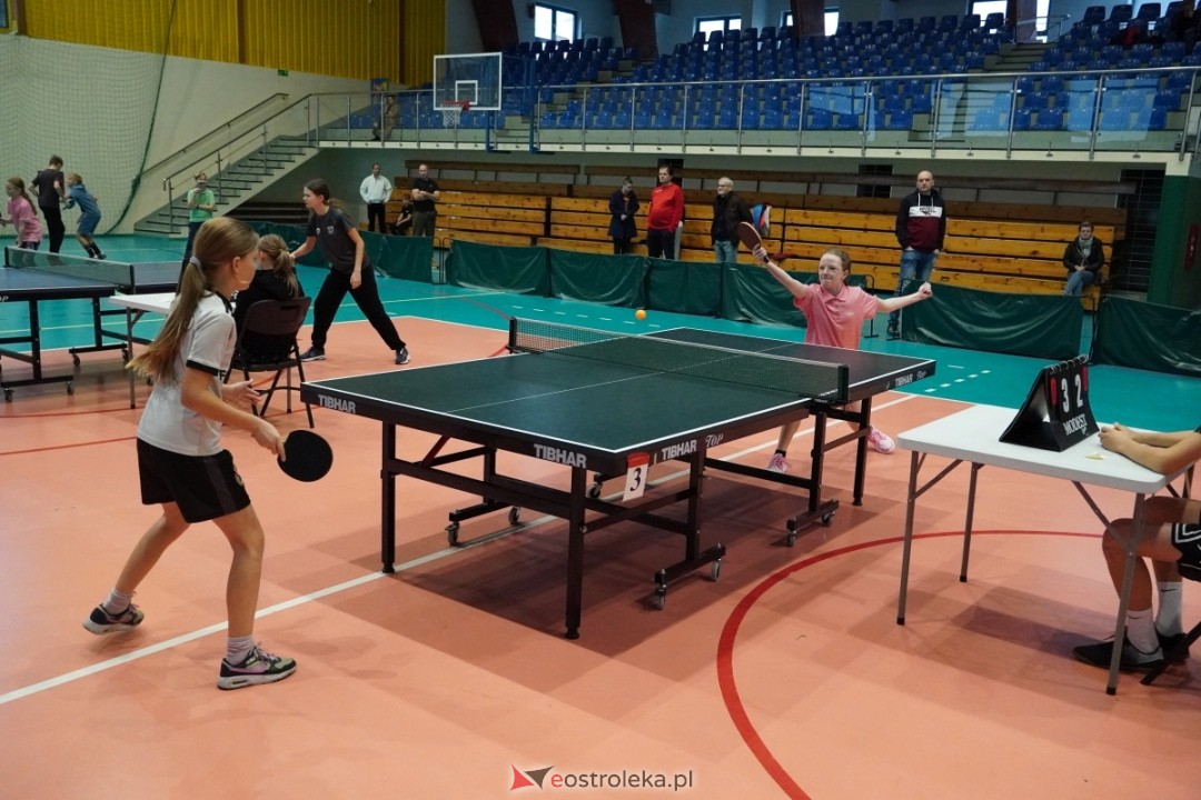 VII Memoriał Barbary Pawelczyk w tenisie stołowym [10.11.2024] - zdjęcie #24 - eOstroleka.pl