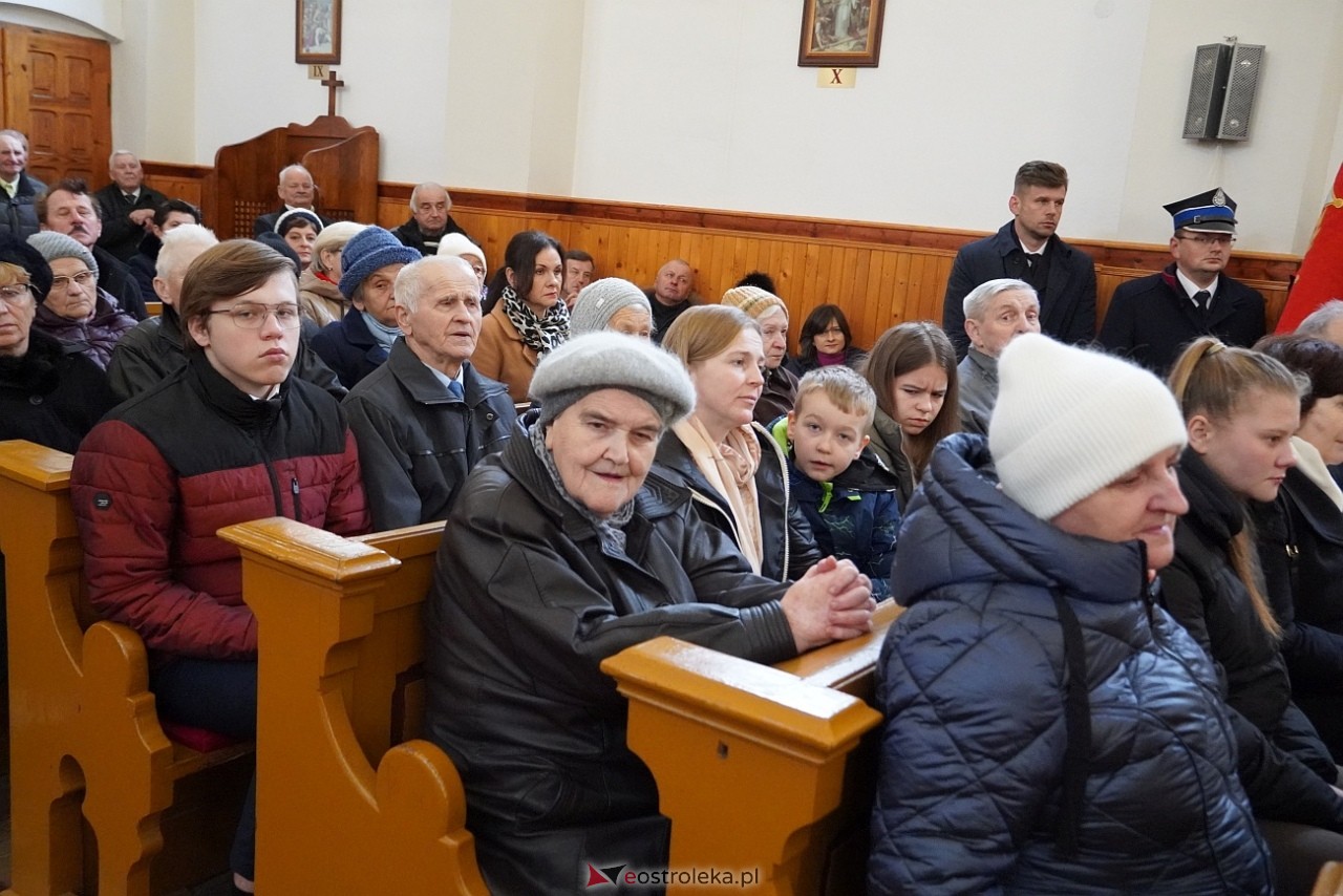 Narodowe Święto Niepodległości w Suchcicach [10.11.2024] - zdjęcie #6 - eOstroleka.pl