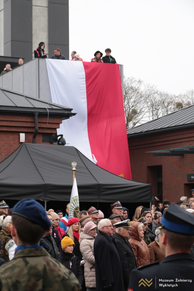 Niepodległa do hymnu w Muzeum Żołnierzy Wyklętych [11.11.2024] - zdjęcie #9 - eOstroleka.pl