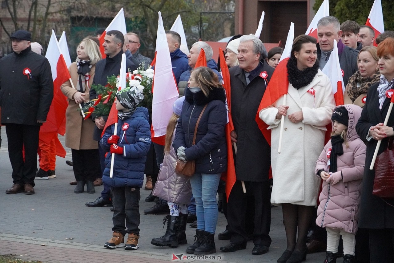 Obchody Narodowego Święta Niepodległości w Olszewie-Borkach [11.11.2024] - zdjęcie #28 - eOstroleka.pl