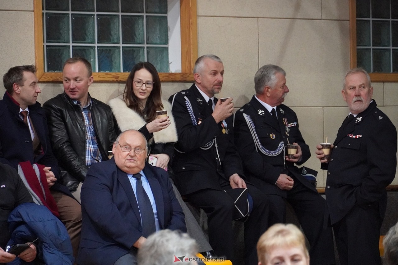 Koncert Białe Róże dla Niepodległej w Olszewie-Borkach [11.11.2024] - zdjęcie #37 - eOstroleka.pl