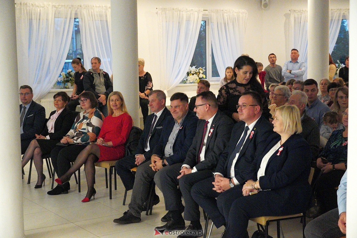 XVI Gala Laureatów Przeglądu Pieśni Patriotycznej i Wojskowej [11.11.2024] - zdjęcie #80 - eOstroleka.pl