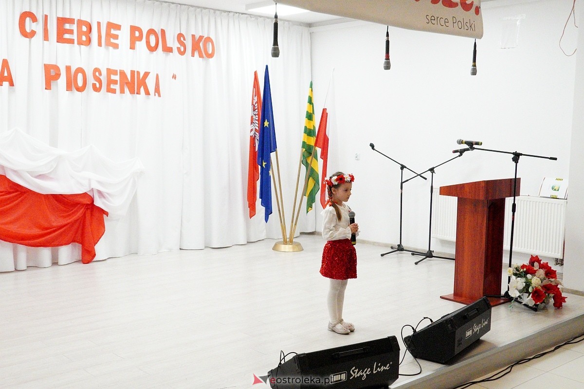 XVI Gala Laureatów Przeglądu Pieśni Patriotycznej i Wojskowej [11.11.2024] - zdjęcie #71 - eOstroleka.pl
