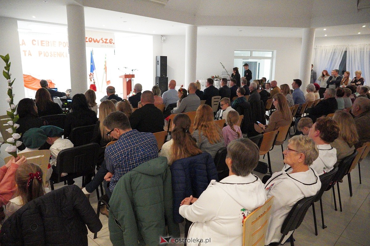 XVI Gala Laureatów Przeglądu Pieśni Patriotycznej i Wojskowej [11.11.2024] - zdjęcie #67 - eOstroleka.pl