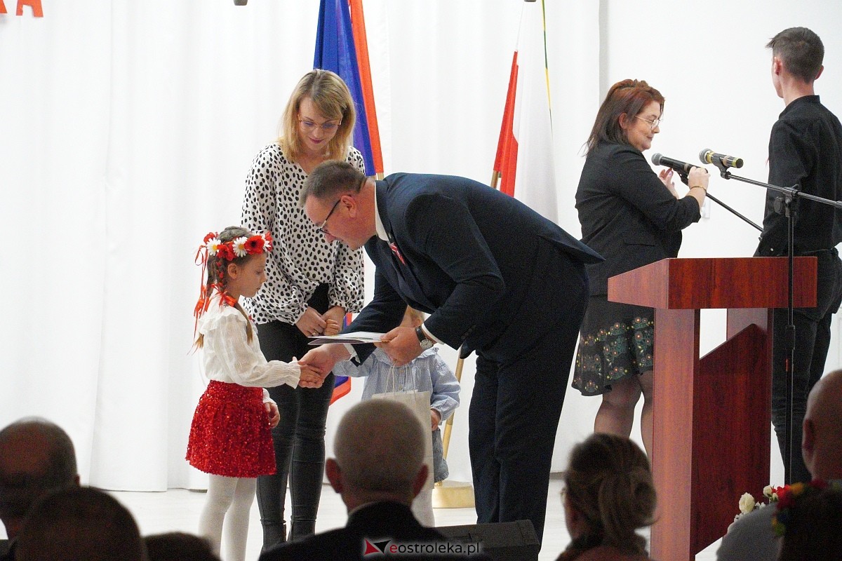 XVI Gala Laureatów Przeglądu Pieśni Patriotycznej i Wojskowej [11.11.2024] - zdjęcie #28 - eOstroleka.pl