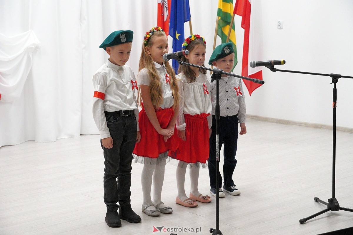 XVI Gala Laureatów Przeglądu Pieśni Patriotycznej i Wojskowej [11.11.2024] - zdjęcie #22 - eOstroleka.pl