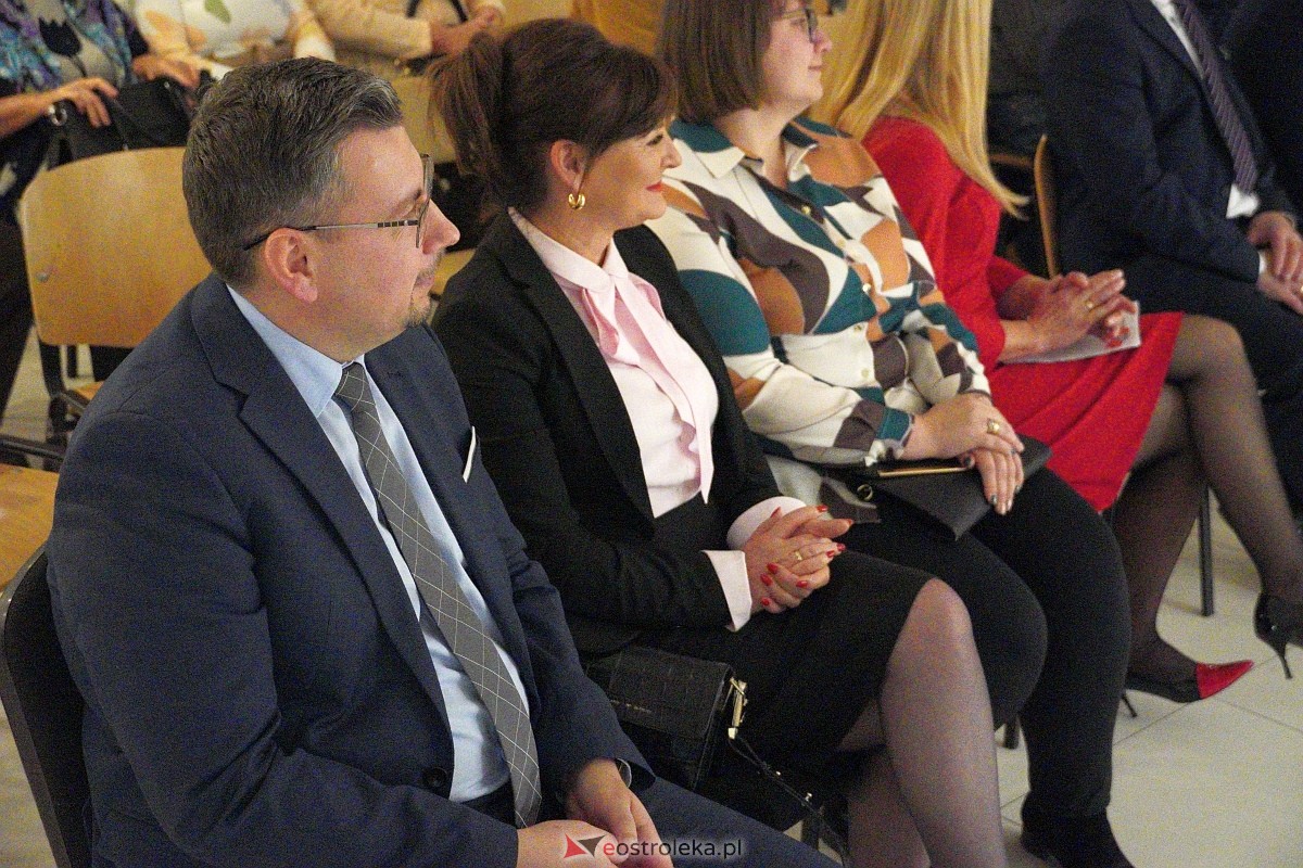 XVI Gala Laureatów Przeglądu Pieśni Patriotycznej i Wojskowej [11.11.2024] - zdjęcie #11 - eOstroleka.pl