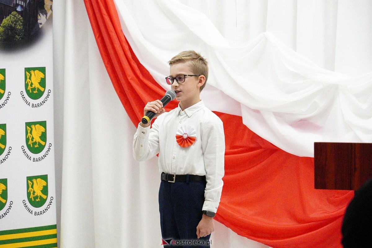 XVI Gala Laureatów Przeglądu Pieśni Patriotycznej i Wojskowej [11.11.2024] - zdjęcie #7 - eOstroleka.pl