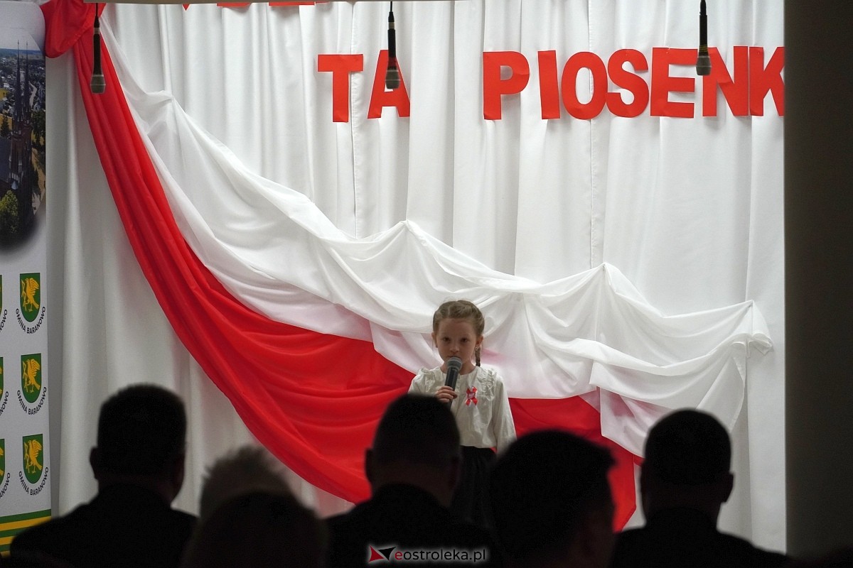 XVI Gala Laureatów Przeglądu Pieśni Patriotycznej i Wojskowej [11.11.2024] - zdjęcie #58 - eOstroleka.pl