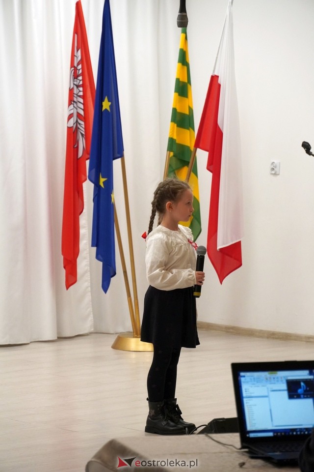 XVI Gala Laureatów Przeglądu Pieśni Patriotycznej i Wojskowej [11.11.2024] - zdjęcie #53 - eOstroleka.pl