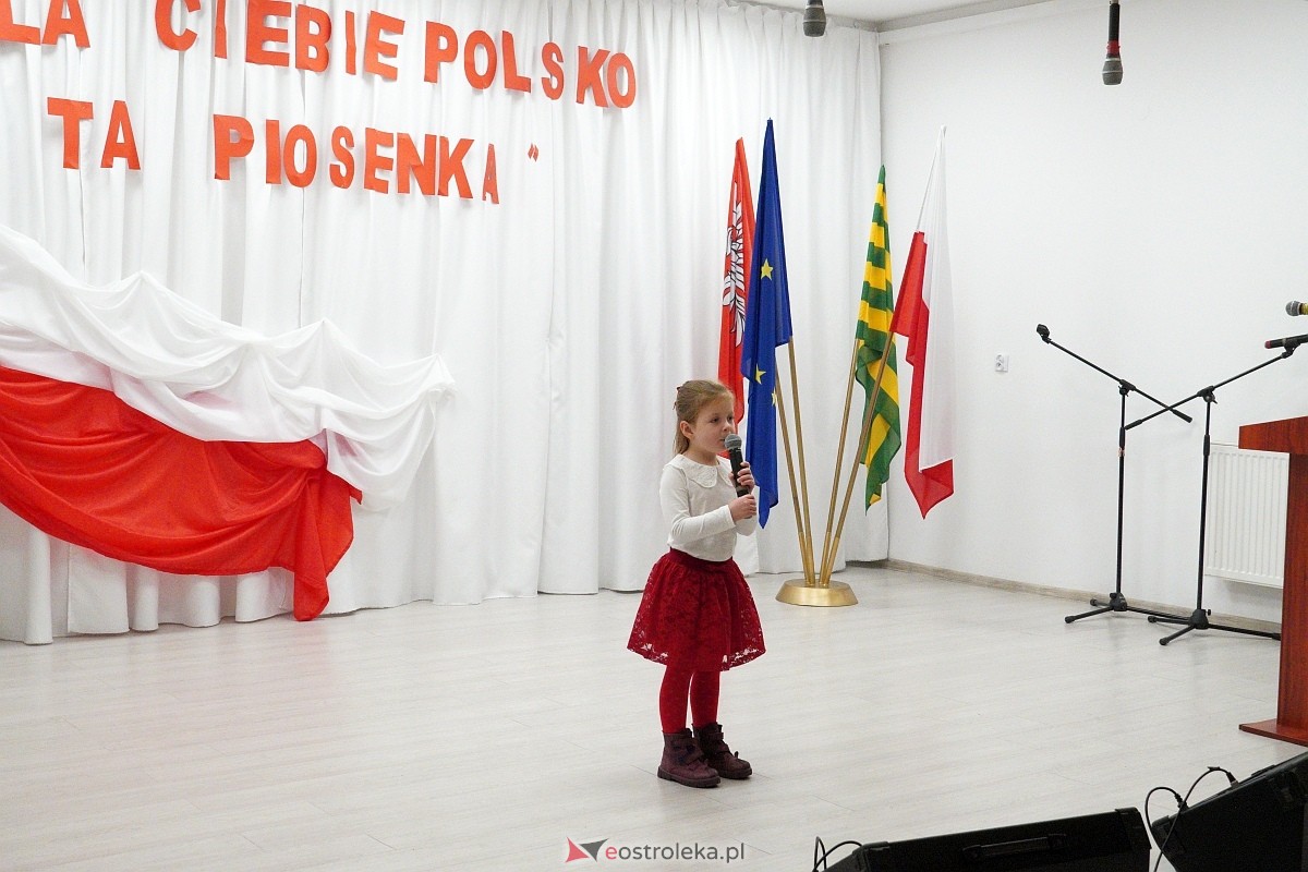 XVI Gala Laureatów Przeglądu Pieśni Patriotycznej i Wojskowej [11.11.2024] - zdjęcie #34 - eOstroleka.pl