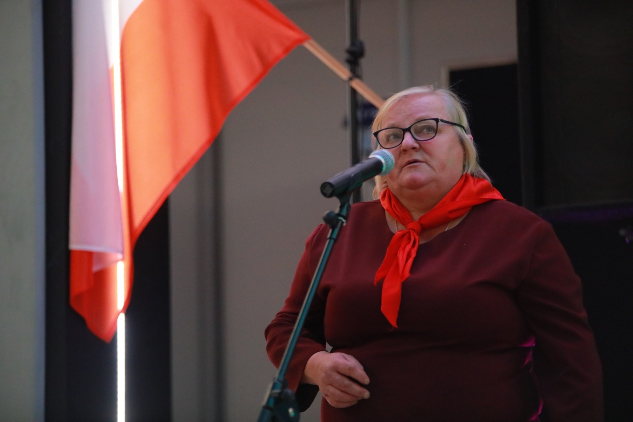 III przegląd “Patriotyzm naszego regionu w pieśniach i wierszach” [10.11.2024] - zdjęcie #27 - eOstroleka.pl