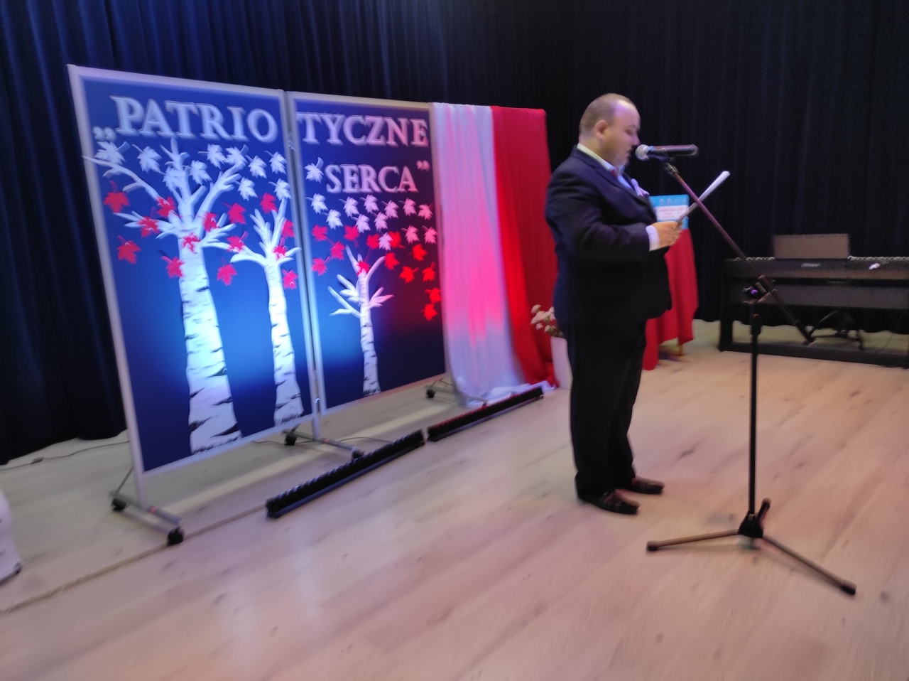 Konkurs poetycki Patriotyczne serca [09.11.2024] - zdjęcie #28 - eOstroleka.pl