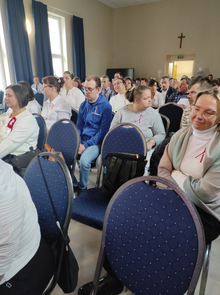 Konkurs poetycki Patriotyczne serca [09.11.2024] - zdjęcie #21 - eOstroleka.pl