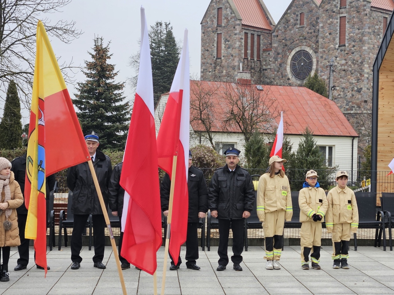 Obchody Narodowego Święta Niepodległości w Troszynie [11.11.2024] - zdjęcie #69 - eOstroleka.pl