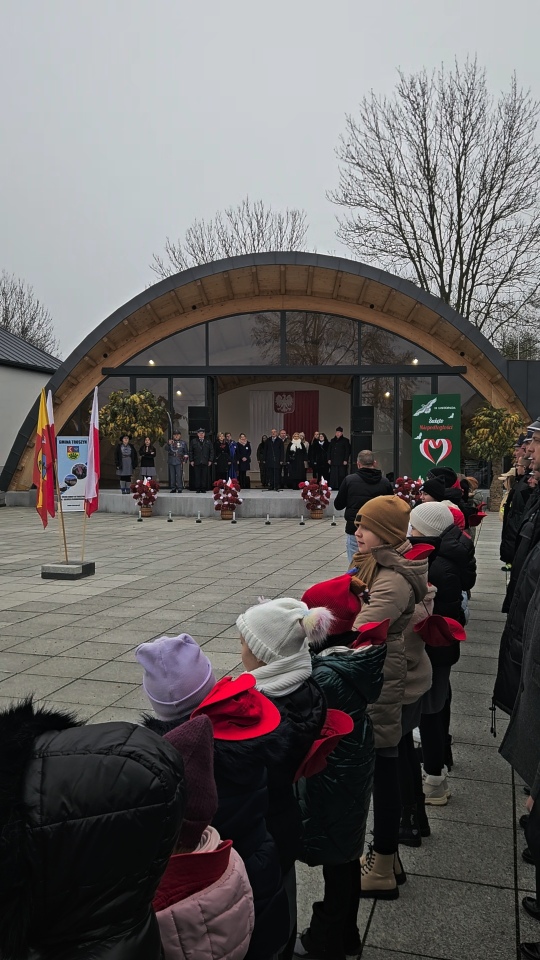 Obchody Narodowego Święta Niepodległości w Troszynie [11.11.2024] - zdjęcie #53 - eOstroleka.pl