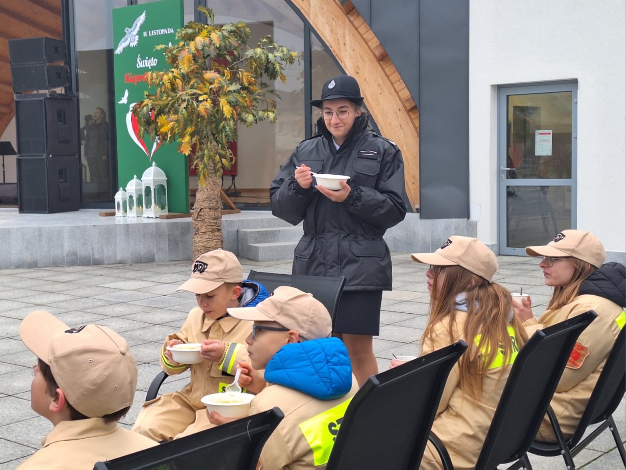 Obchody Narodowego Święta Niepodległości w Troszynie [11.11.2024] - zdjęcie #50 - eOstroleka.pl