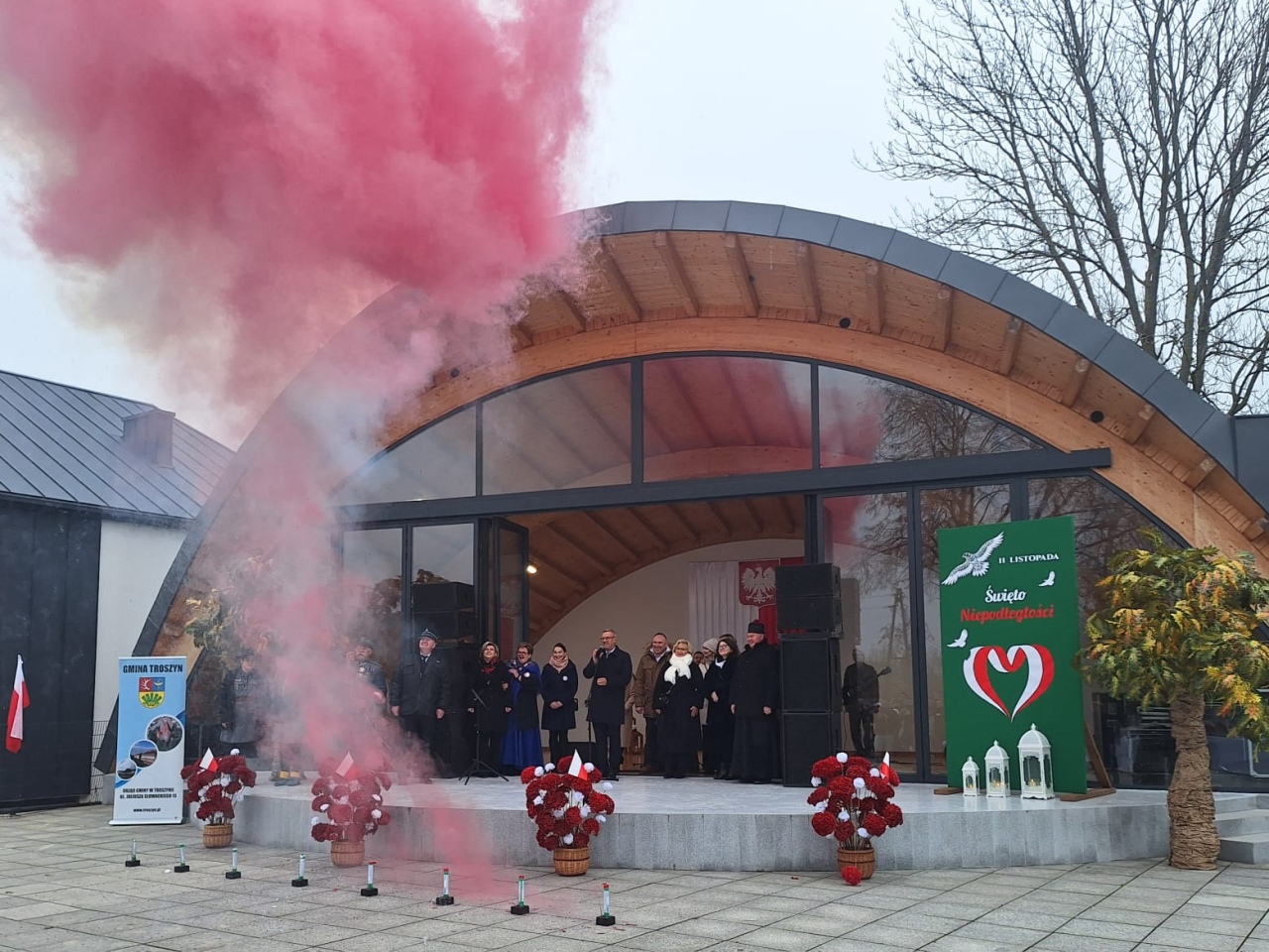 Obchody Narodowego Święta Niepodległości w Troszynie [11.11.2024] - zdjęcie #49 - eOstroleka.pl