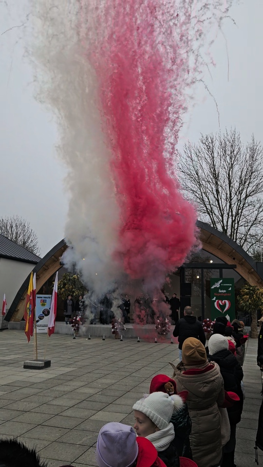 Obchody Narodowego Święta Niepodległości w Troszynie [11.11.2024] - zdjęcie #48 - eOstroleka.pl