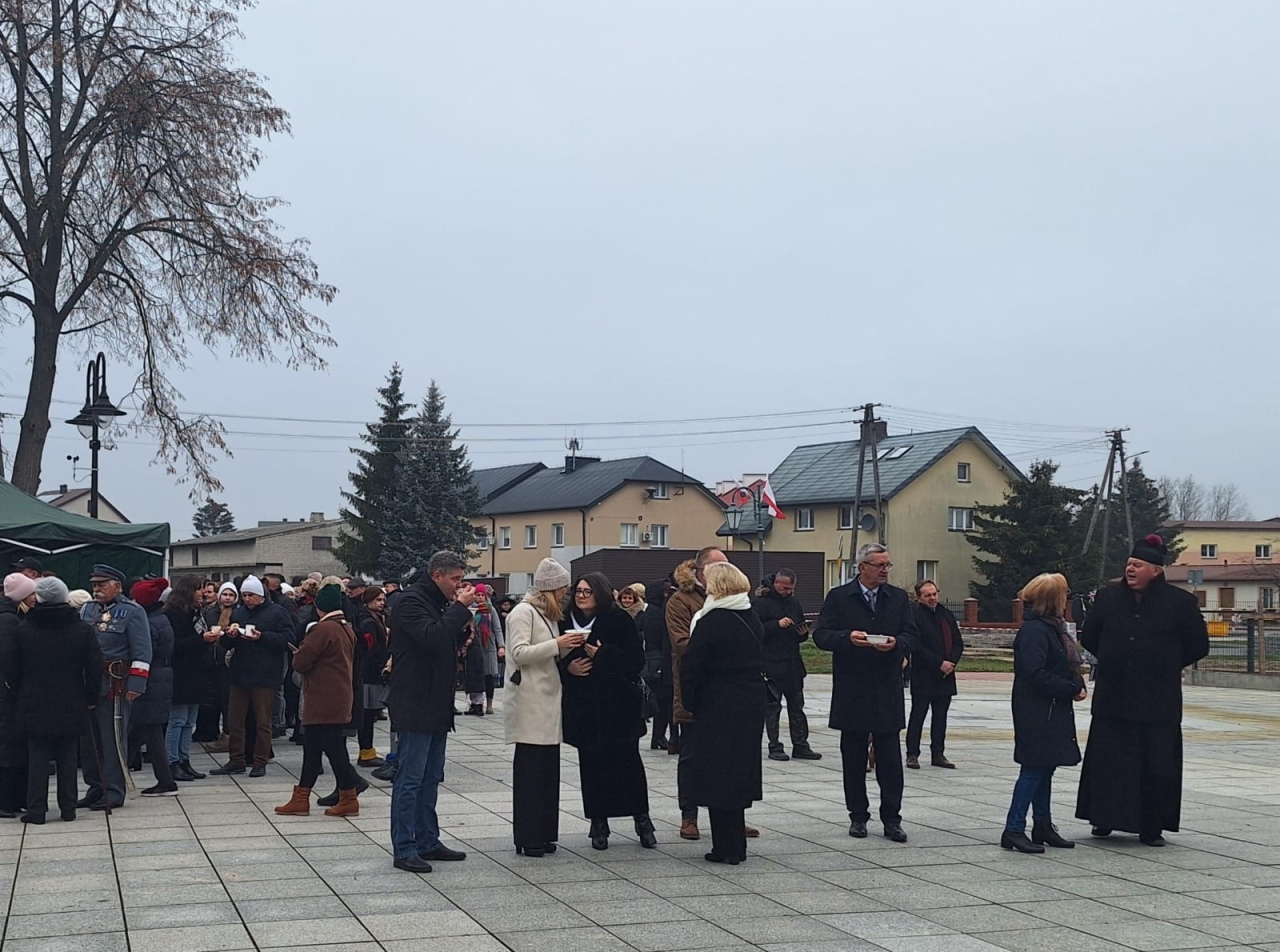 Obchody Narodowego Święta Niepodległości w Troszynie [11.11.2024] - zdjęcie #35 - eOstroleka.pl