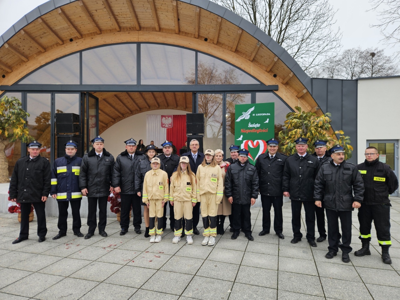 Obchody Narodowego Święta Niepodległości w Troszynie [11.11.2024] - zdjęcie #33 - eOstroleka.pl
