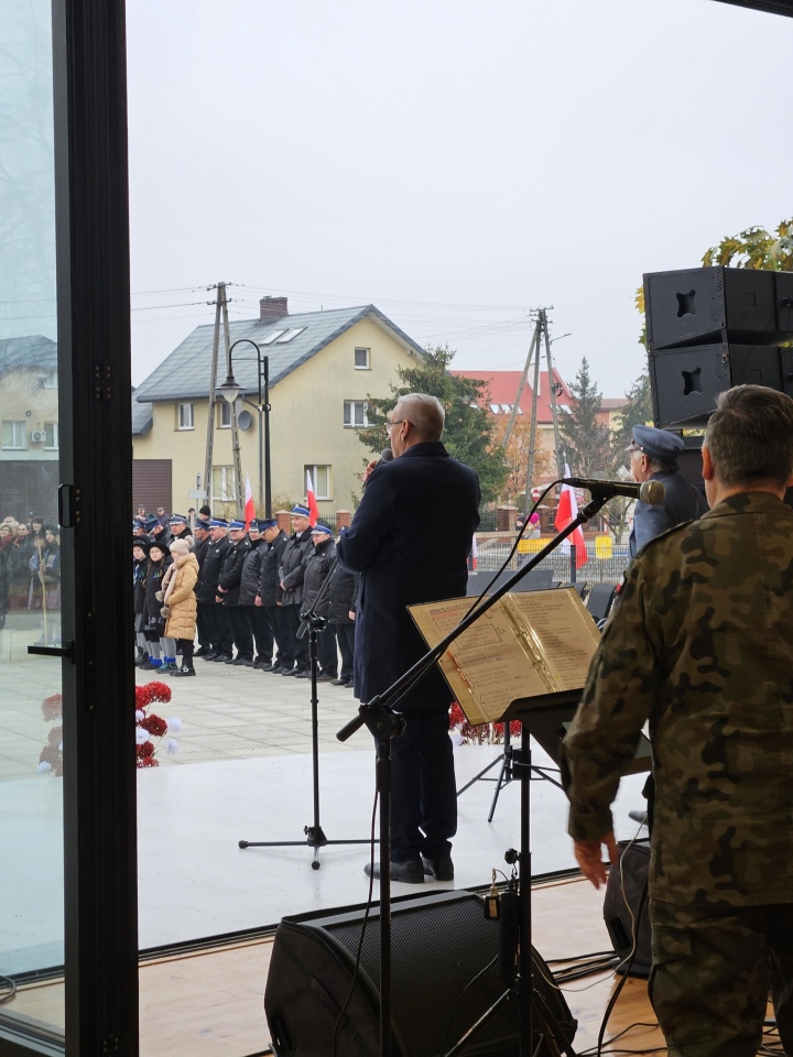 Obchody Narodowego Święta Niepodległości w Troszynie [11.11.2024] - zdjęcie #29 - eOstroleka.pl